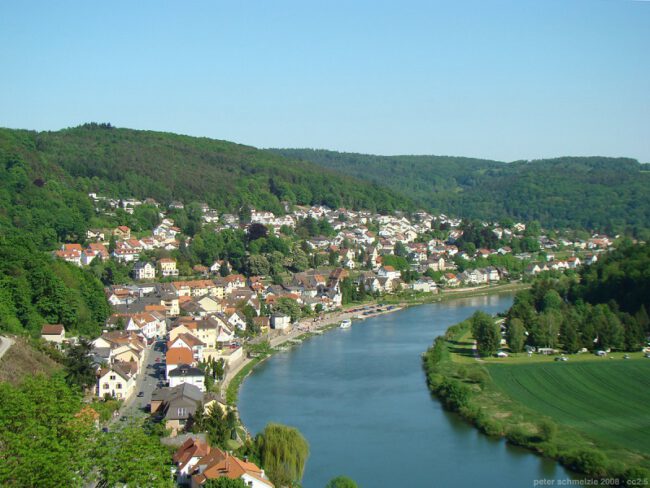 Neckarsteinach | Fotograf: Lomita Bildquelle: http://de.wikipedia.org/wiki/Neckarsteinach#/media/File:Neckarsteinach-2008.jpg | Fotograf: Lomita
