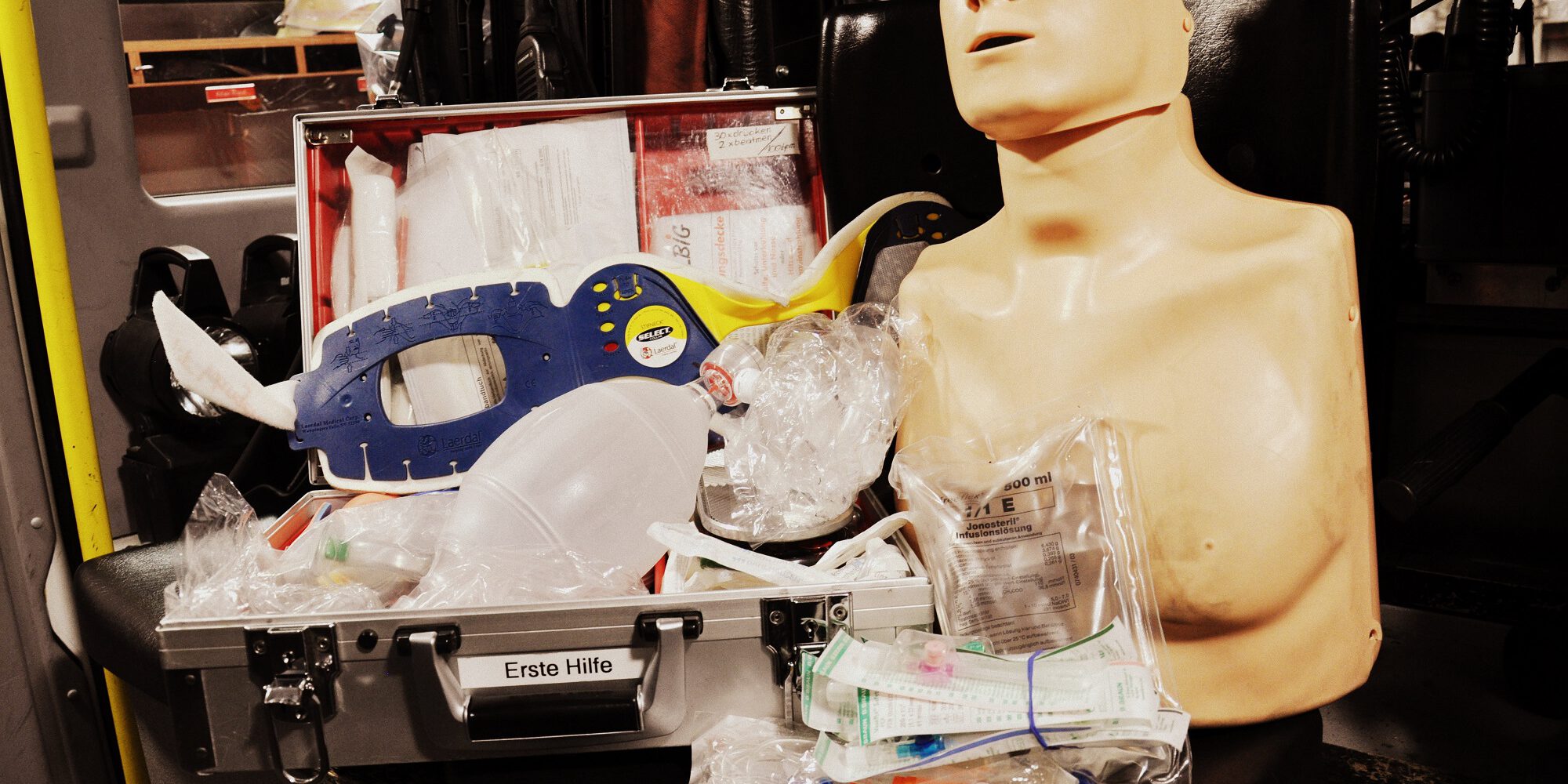 Erste Hilfe-Ausrüstung